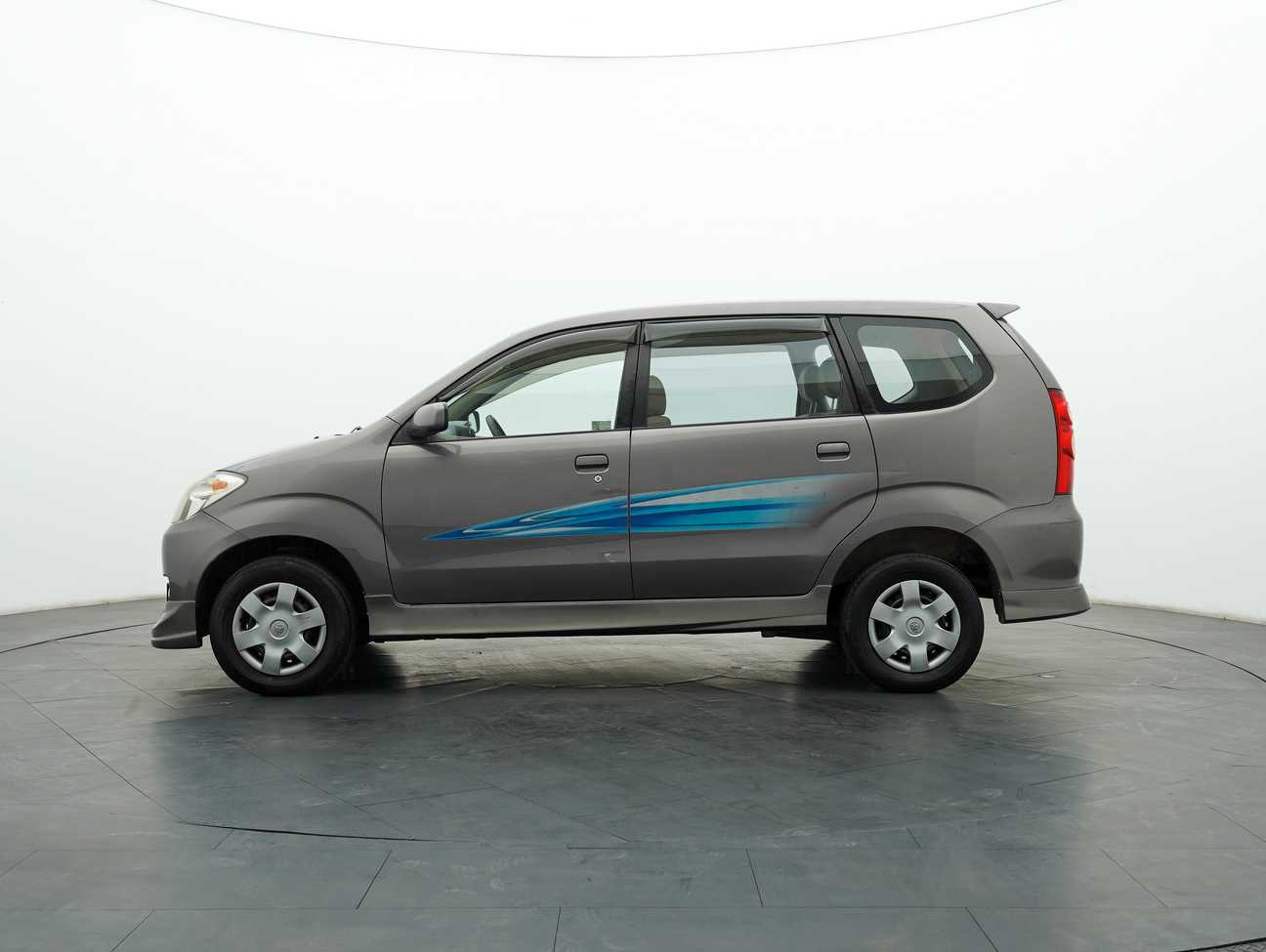 used 2010 Toyota Avanza  1.3