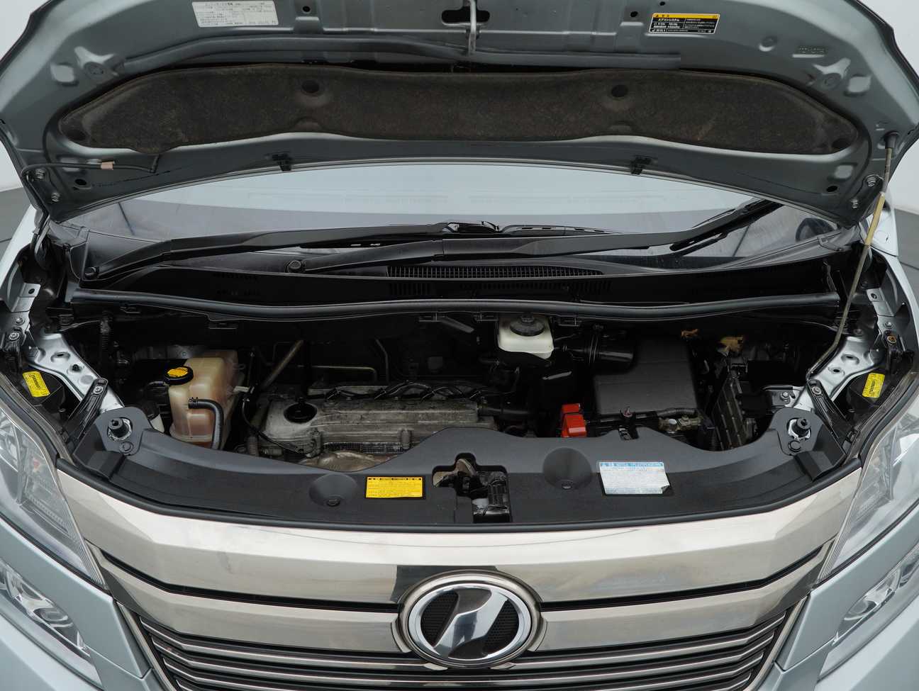 used 2013 Toyota Vellfire ZG 2.4