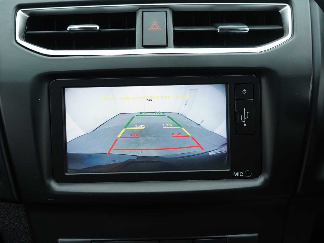 terpakai 2020 Perodua Aruz X 1.5