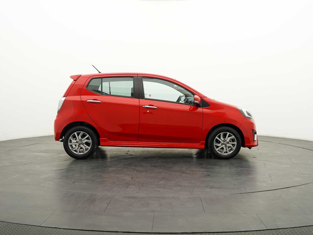 terpakai 2019 Perodua AXIA SE 1.0