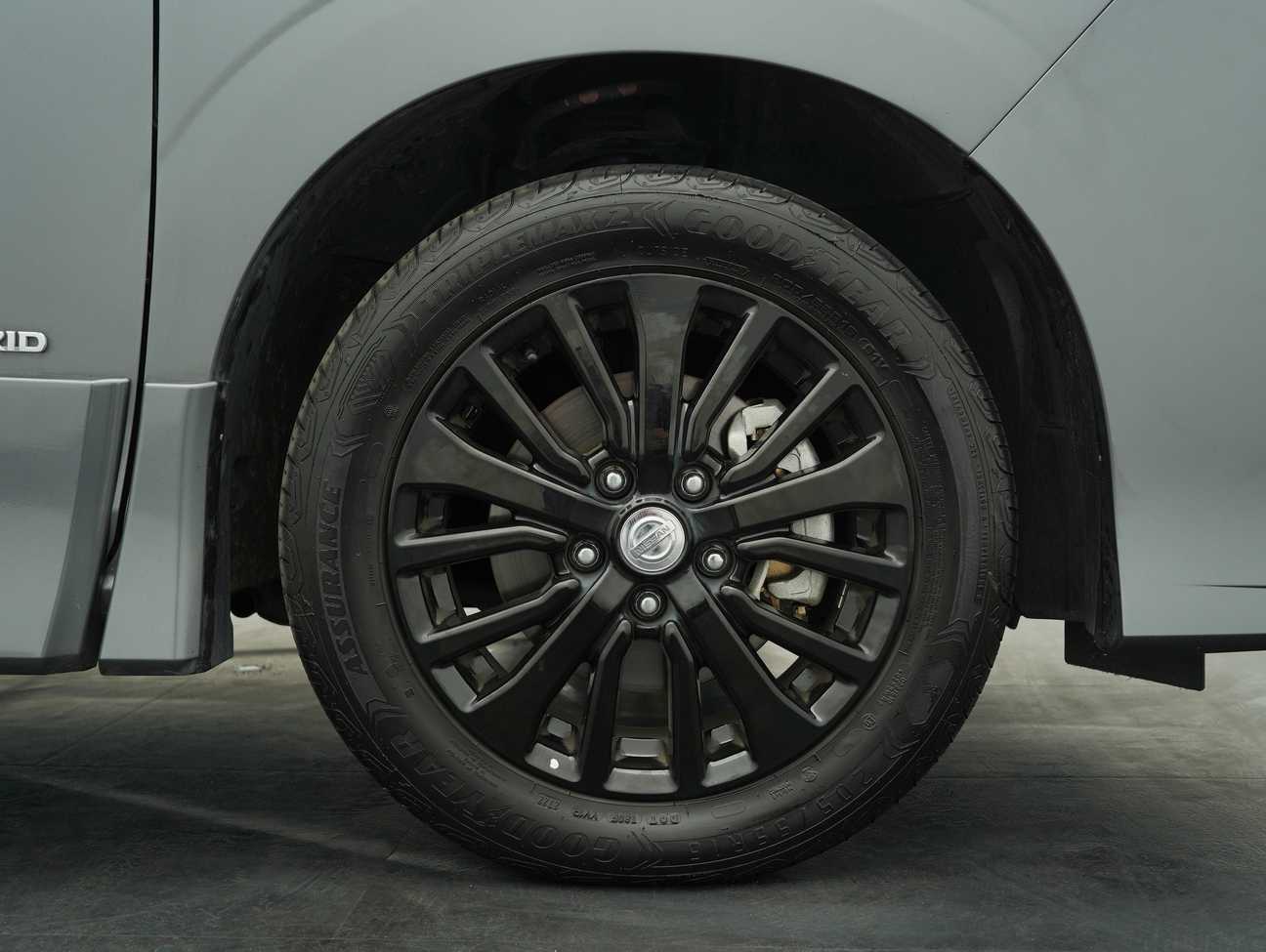 terpakai 2022 Nissan Serena S-Hybrid High-Way Star Premium 2.0