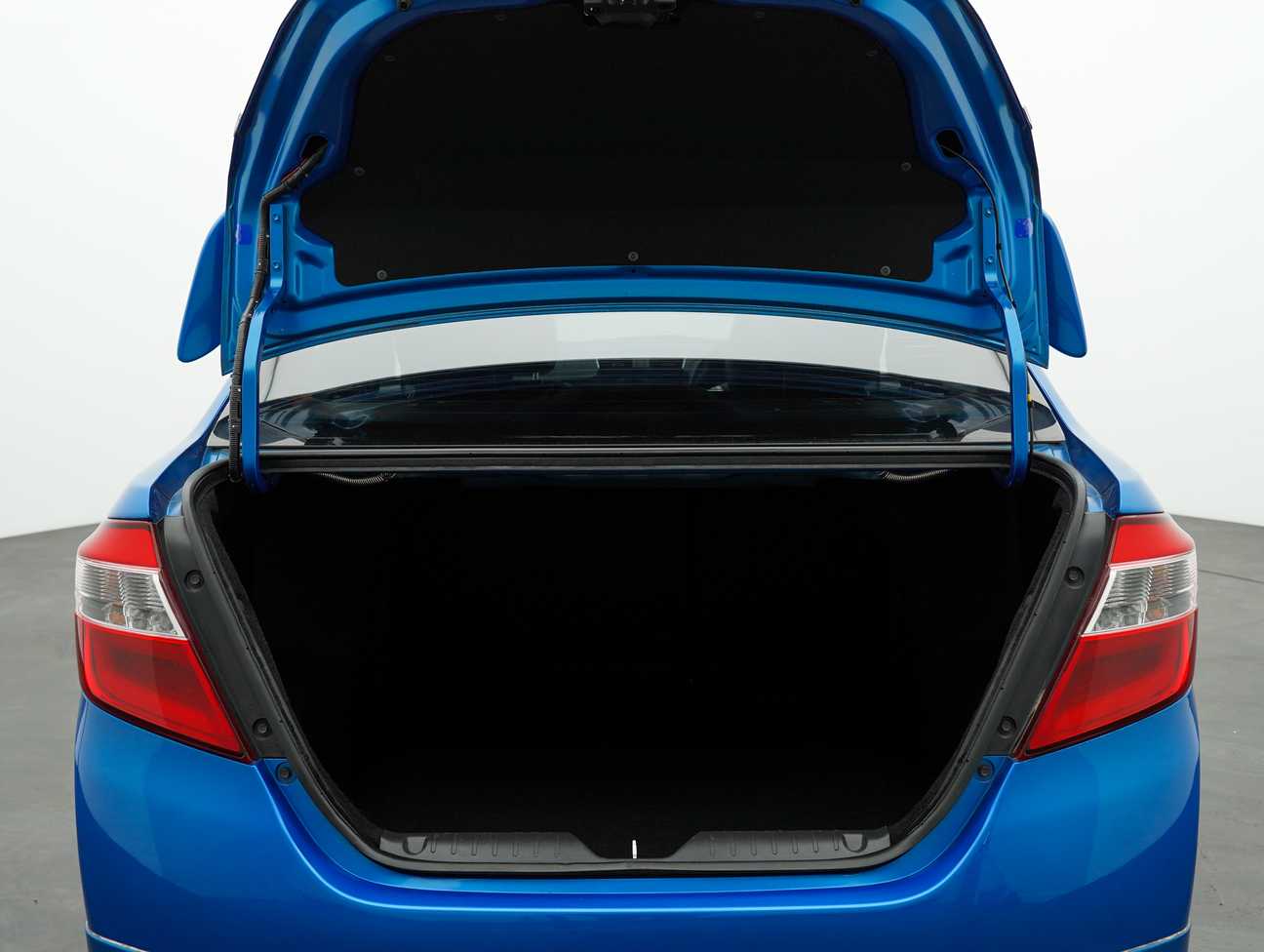 used 2016 Perodua BEZZA AV 1.3