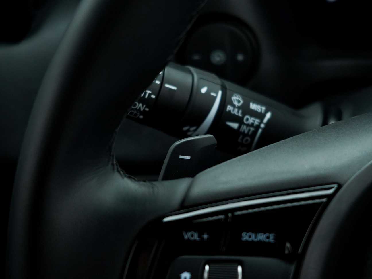 used 2024 Honda HR-V V 1.5