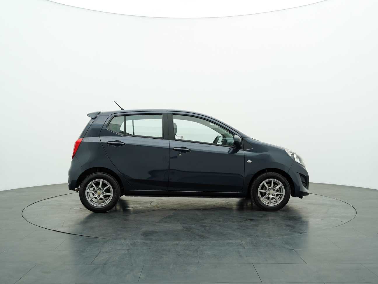 terpakai 2016 Perodua AXIA G 1.0