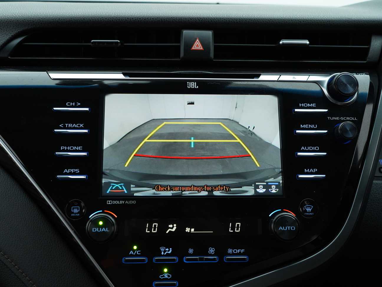 used 2019 Toyota Camry V 2.5
