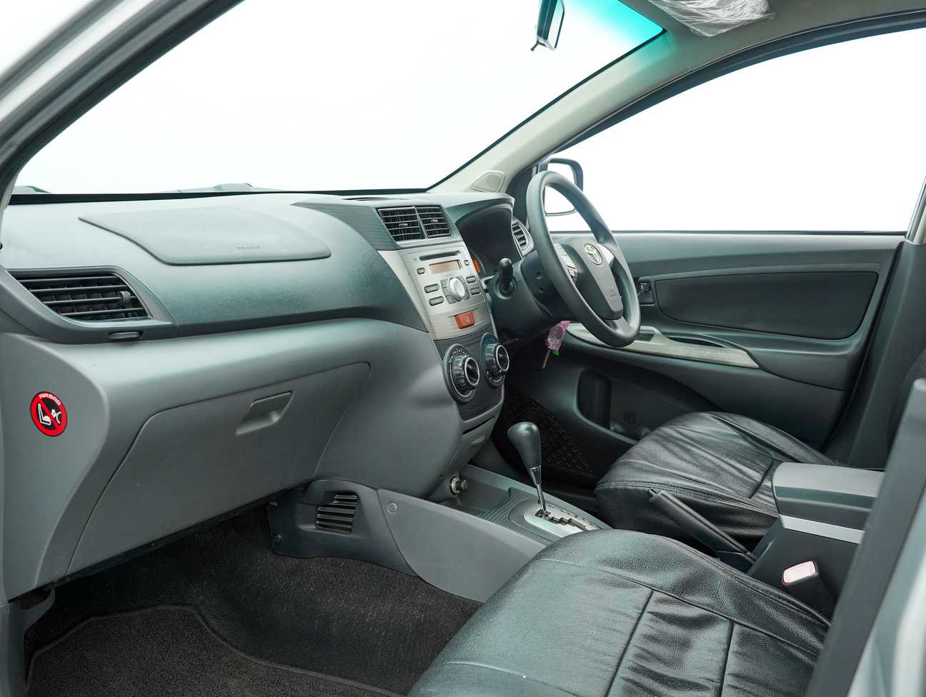 terpakai 2012 Toyota Avanza G 1.5