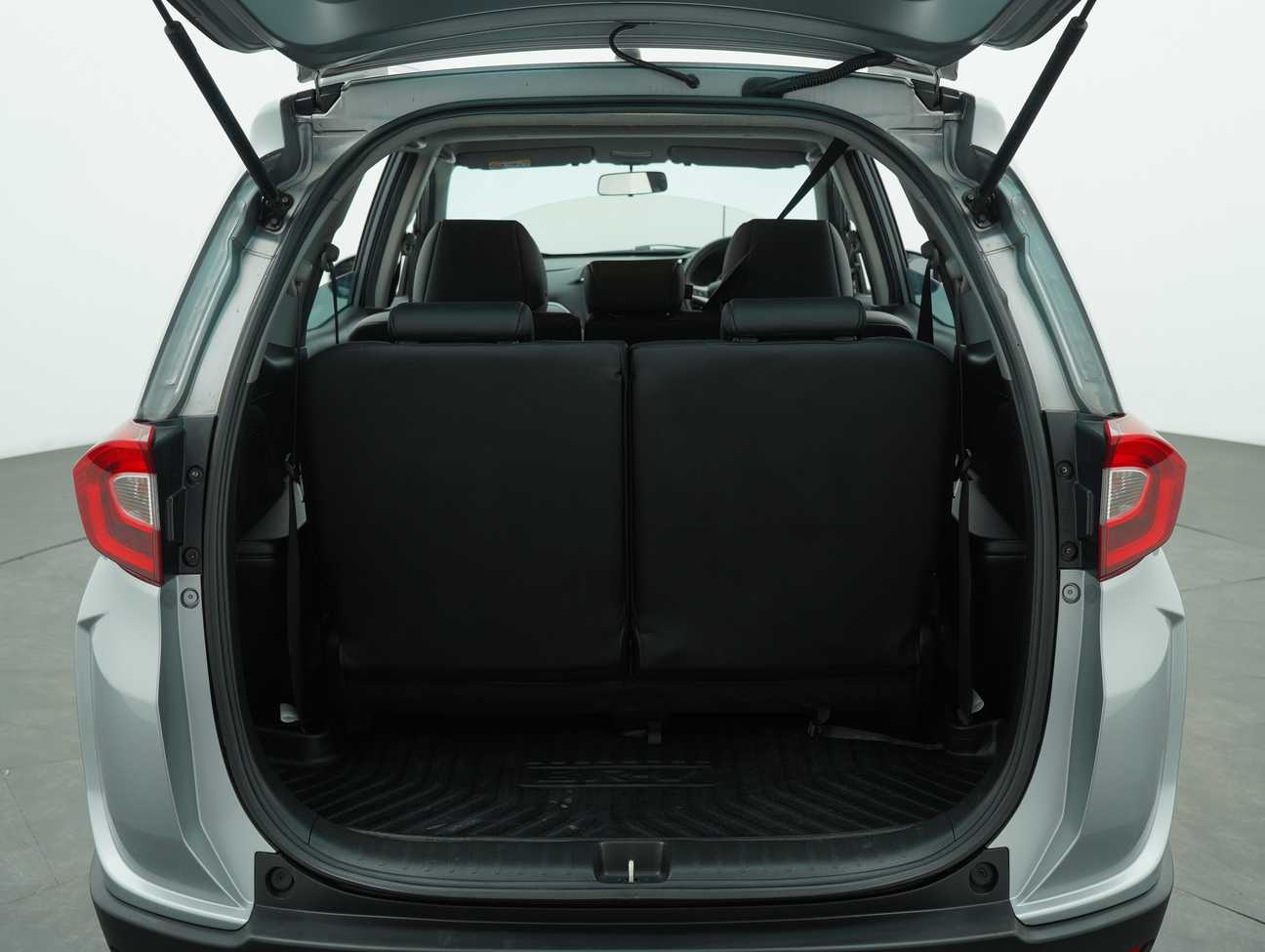 used 2018 Honda BR-V V 1.5