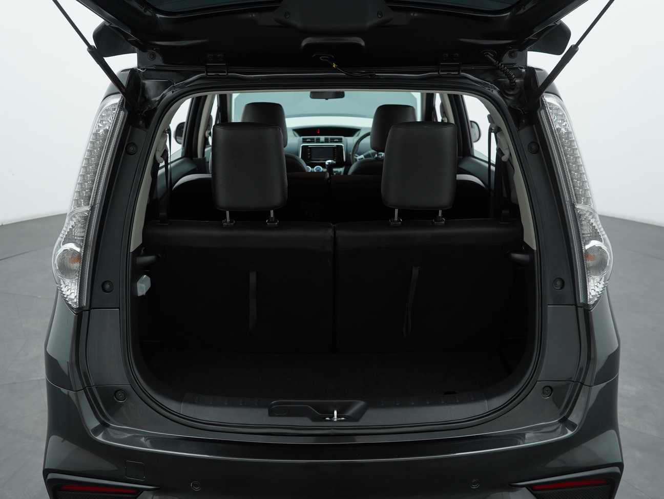 terpakai 2020 Perodua Alza Advance 1.5