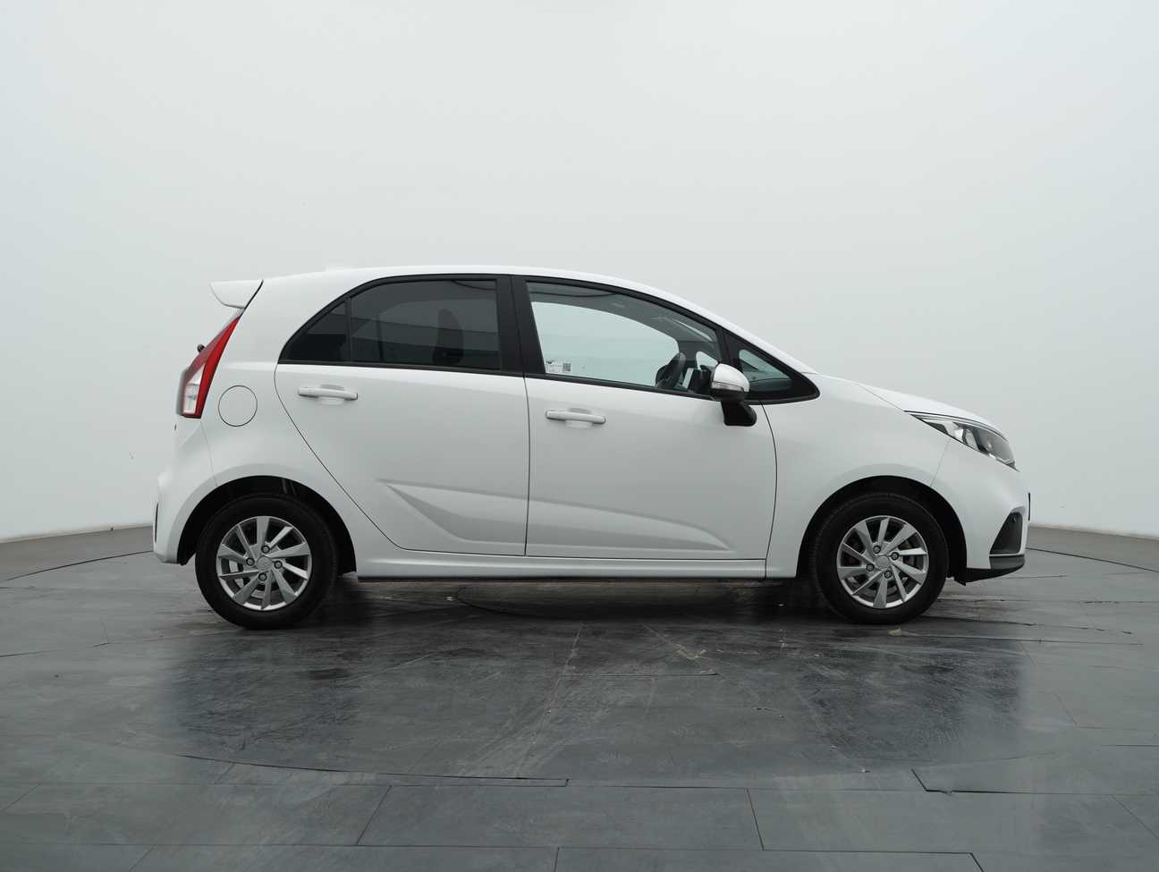 used 2020 Proton Iriz Standard 1.3