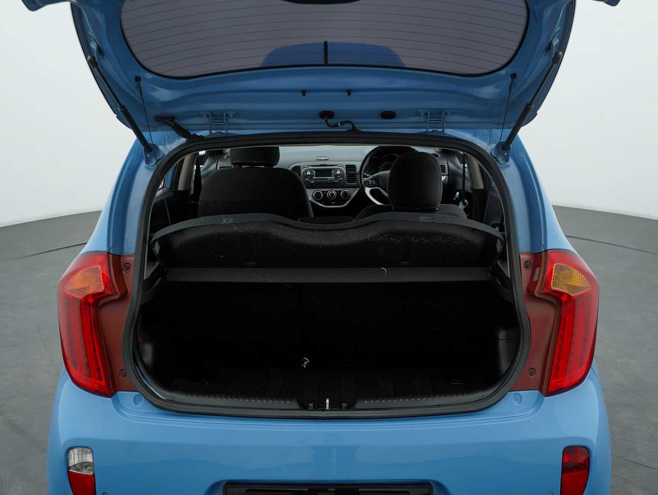 terpakai 2014 Kia Picanto  1.2