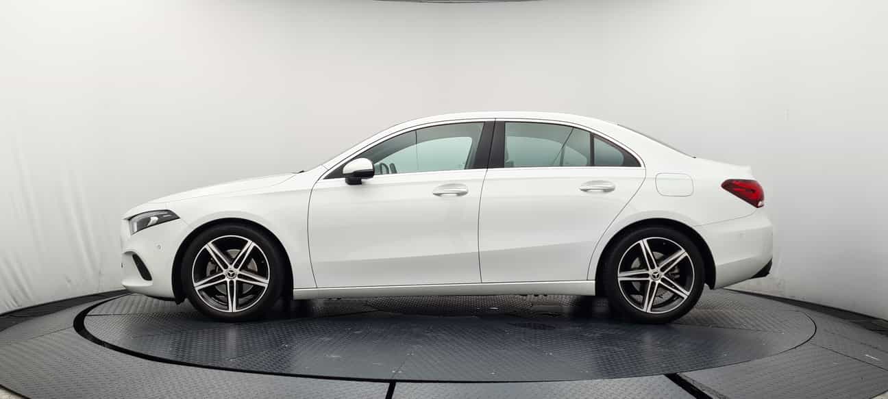 used 2019 Mercedes-Benz A 200 1.3