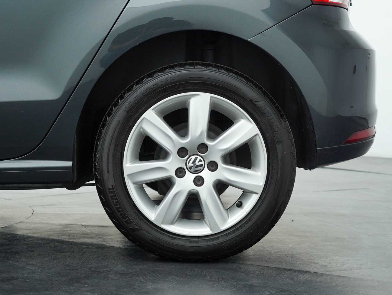 terpakai 2017 Volkswagen Polo  1.6