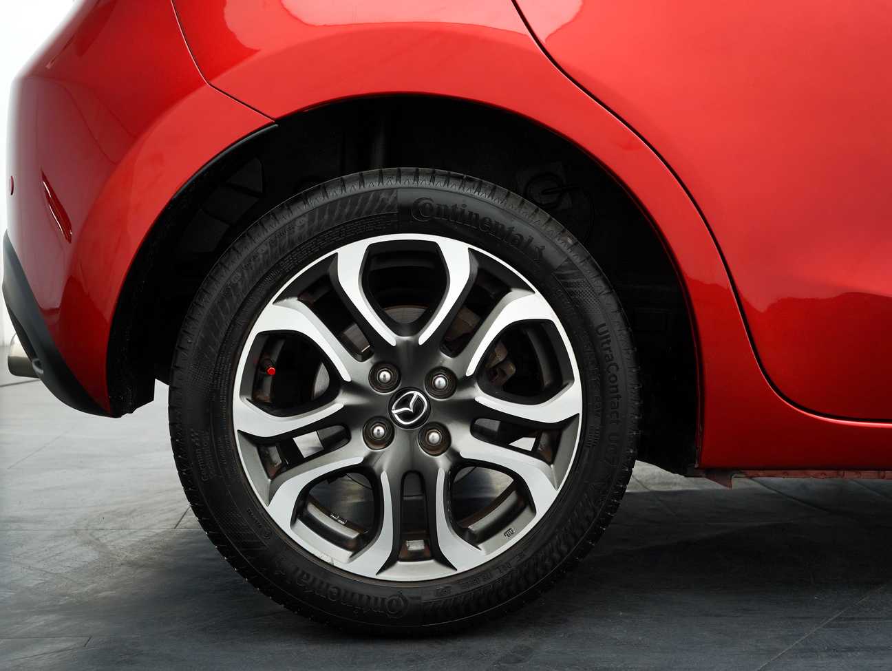 terpakai 2016 Mazda 2 SKYACTIV-G (Halogen Headlight) 1.5