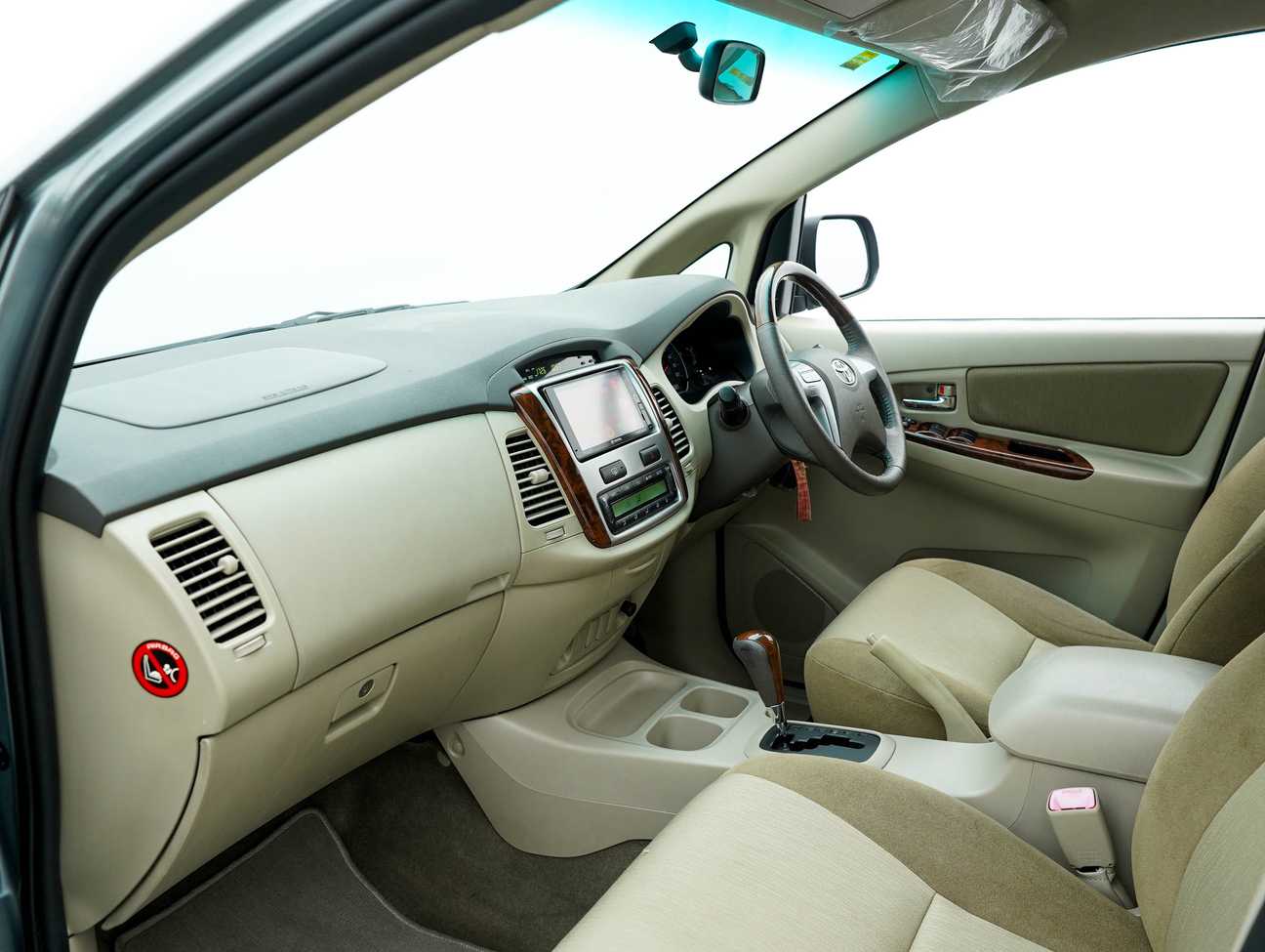 used 2016 Toyota Innova G 2.0