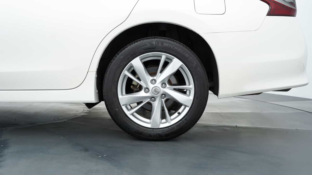 terpakai 2014 Nissan TEANA XV 2.5