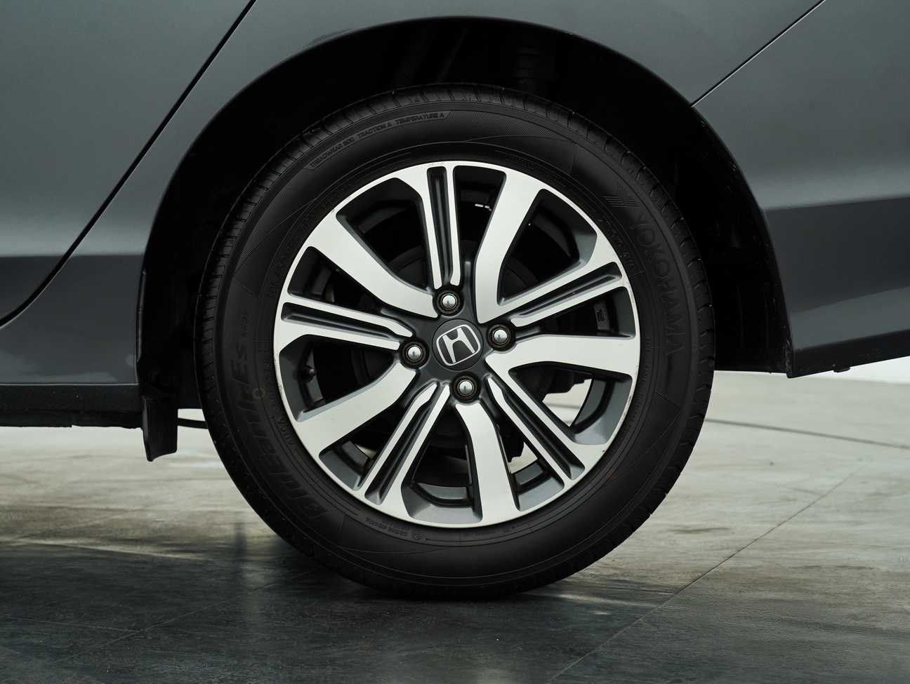 terpakai 2020 Honda City E 1.5