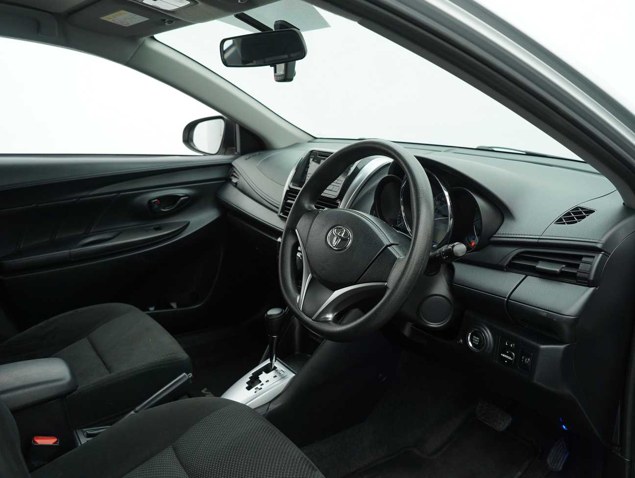 used 2017 Toyota Vios J 1.5