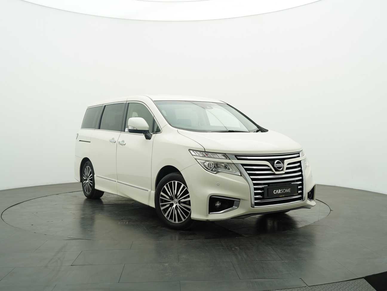terpakai 2019 Nissan Elgrand High-Way Star 2.5