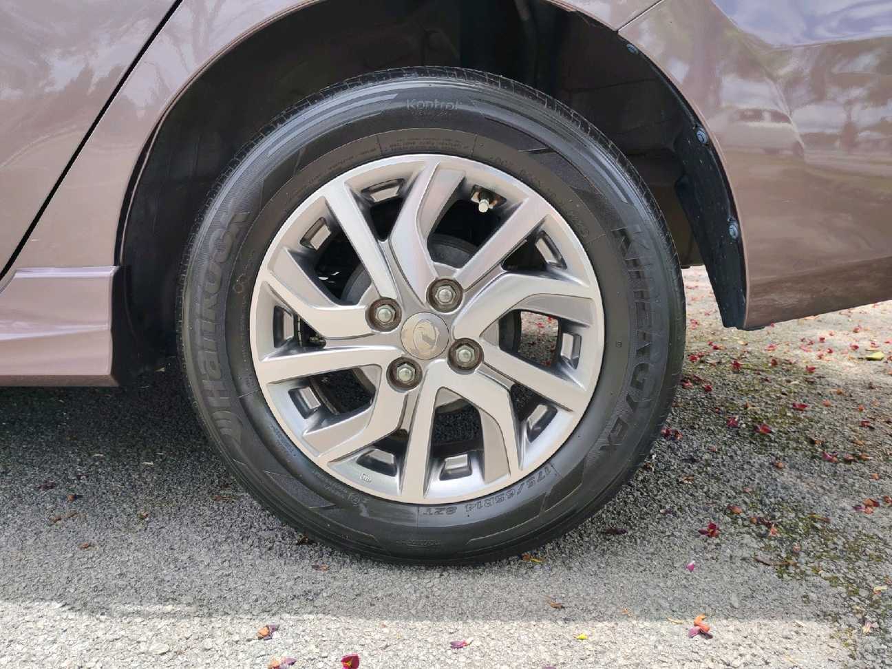 used 2016 Perodua Bezza Advance 1.3