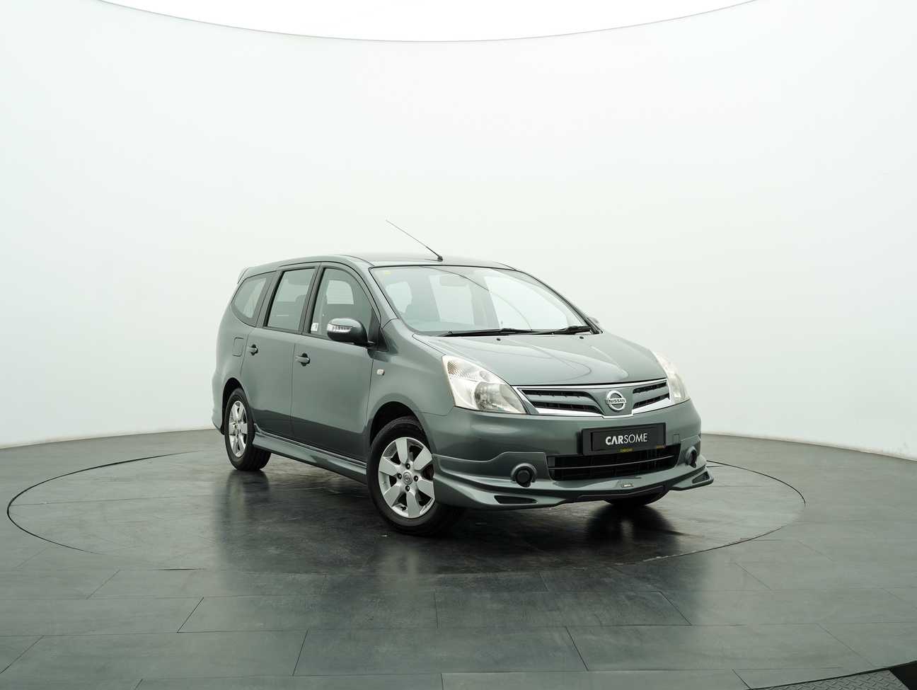 terpakai 2013 Nissan Grand Livina Comfort 1.6