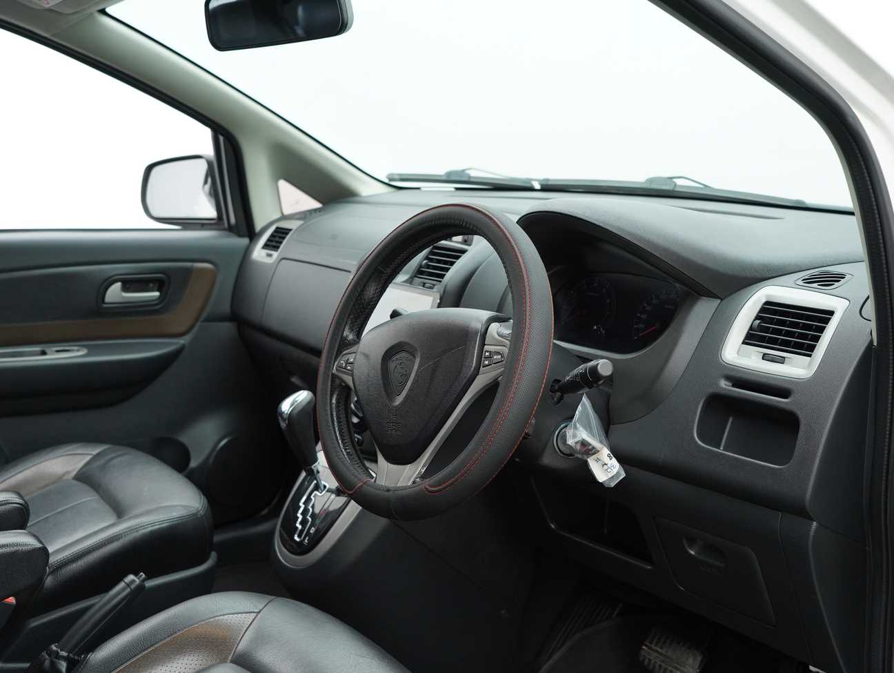 used 2014 Proton Exora Bold CFE Premium 1.6
