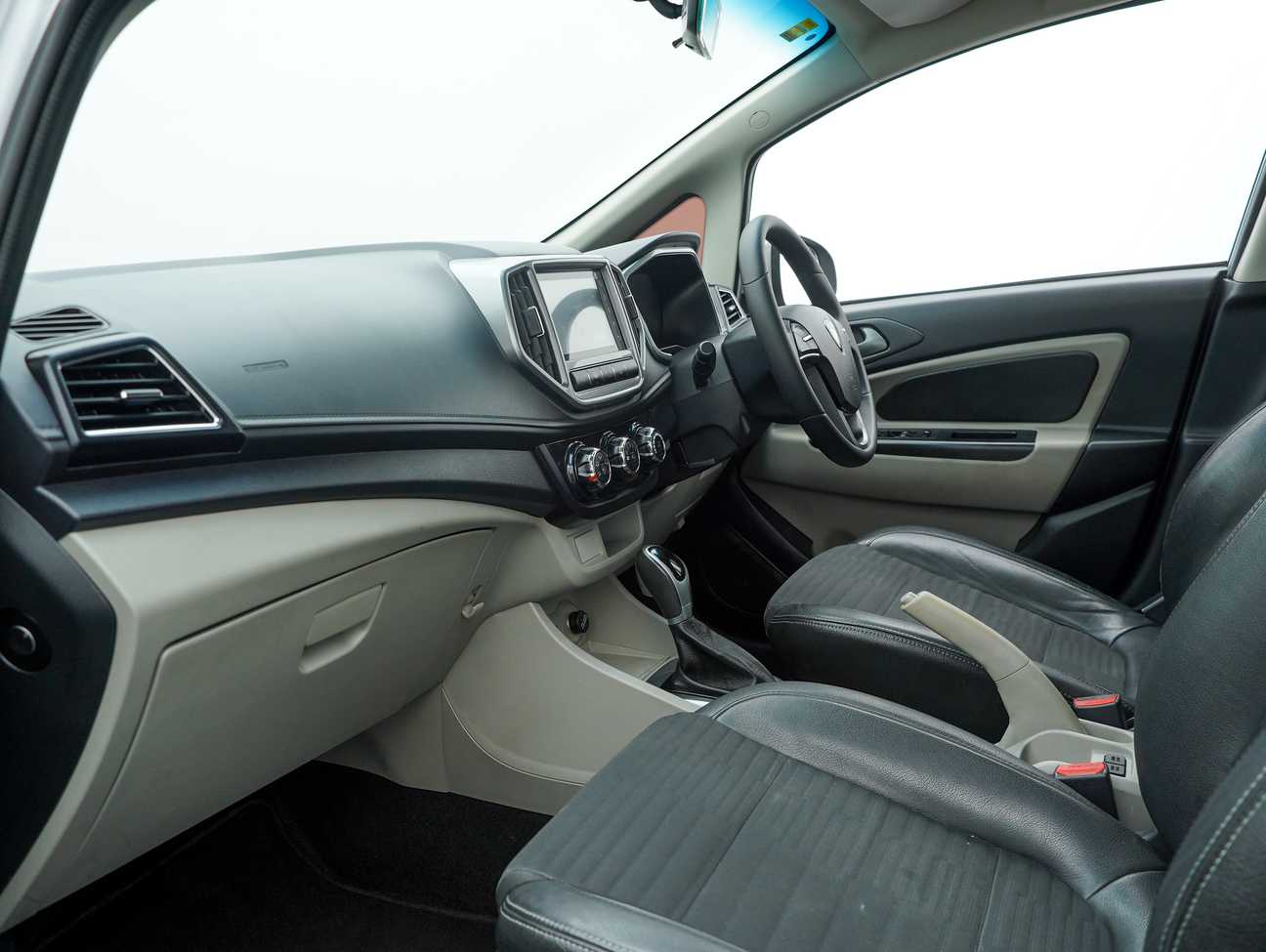terpakai 2019 Proton Persona Premium 1.6