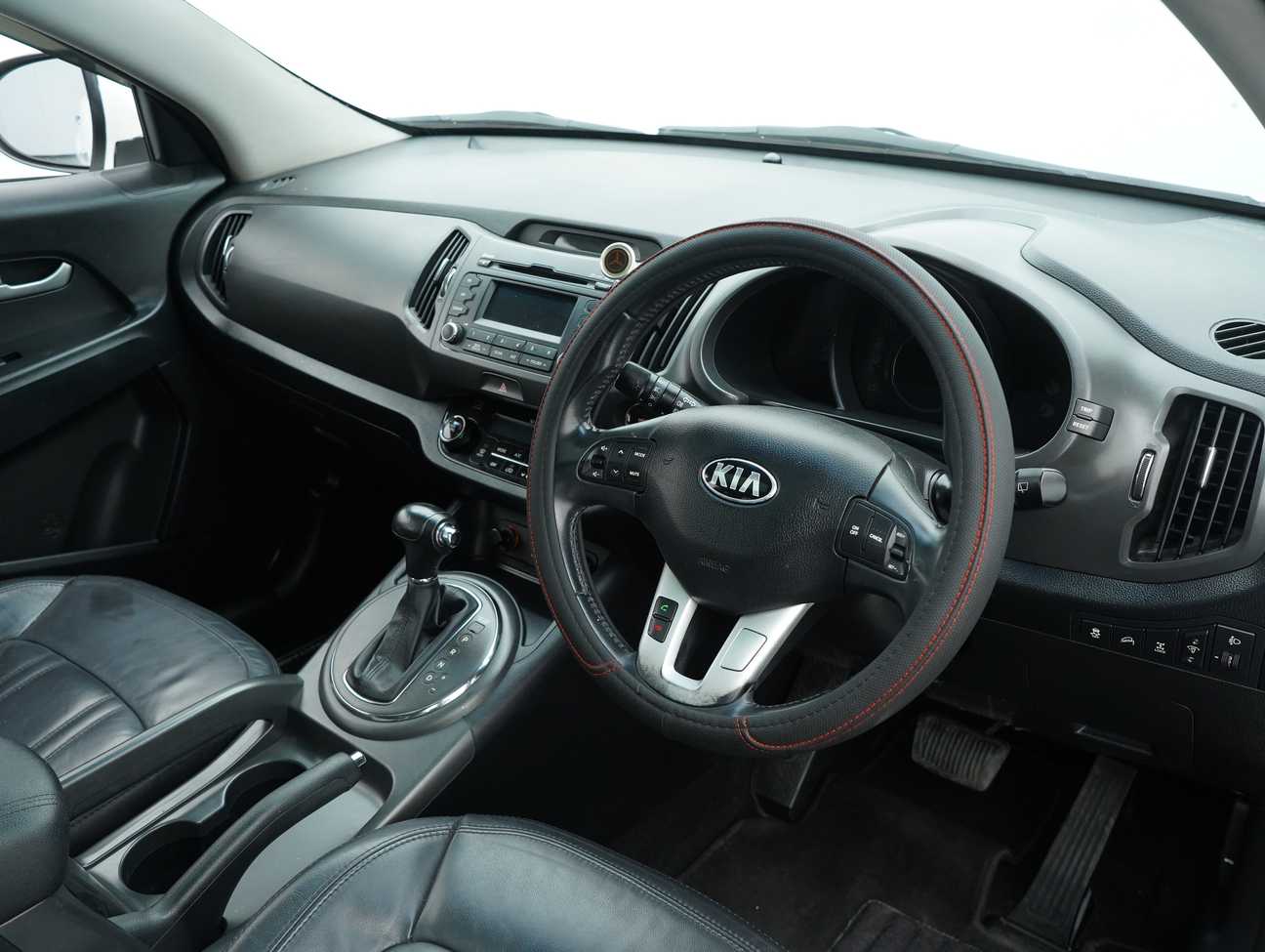 terpakai 2013 Kia Sportage  2.0