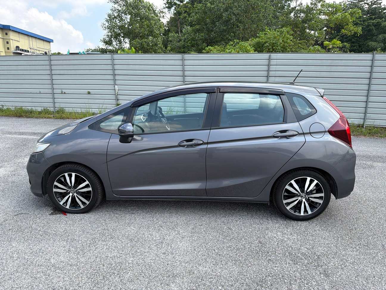 used 2017 Honda Jazz V 1.5