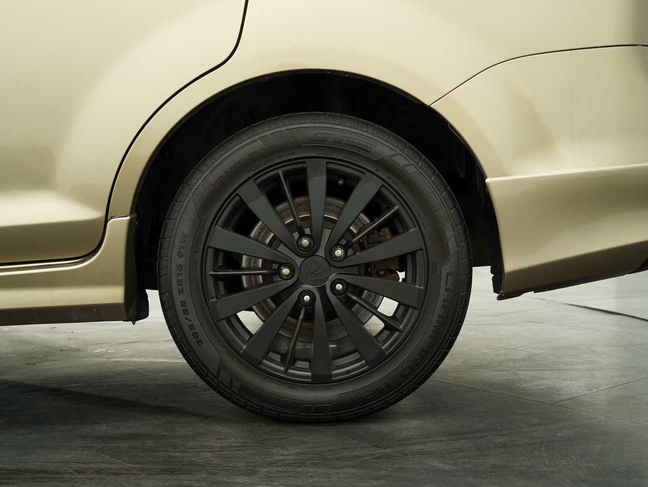 used 2016 Proton Exora Executive 1.6