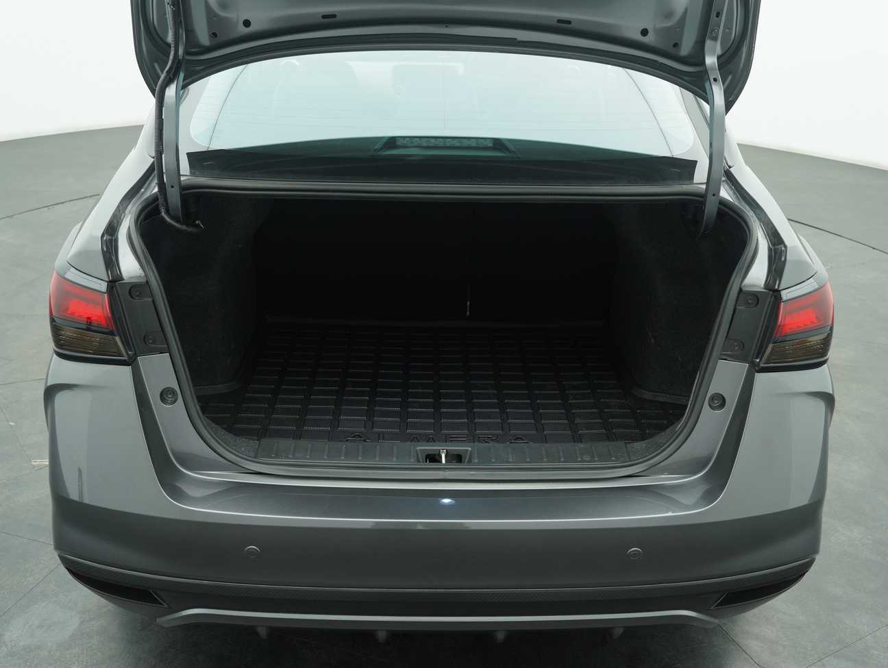 used 2021 Nissan Almera VLT 1.0