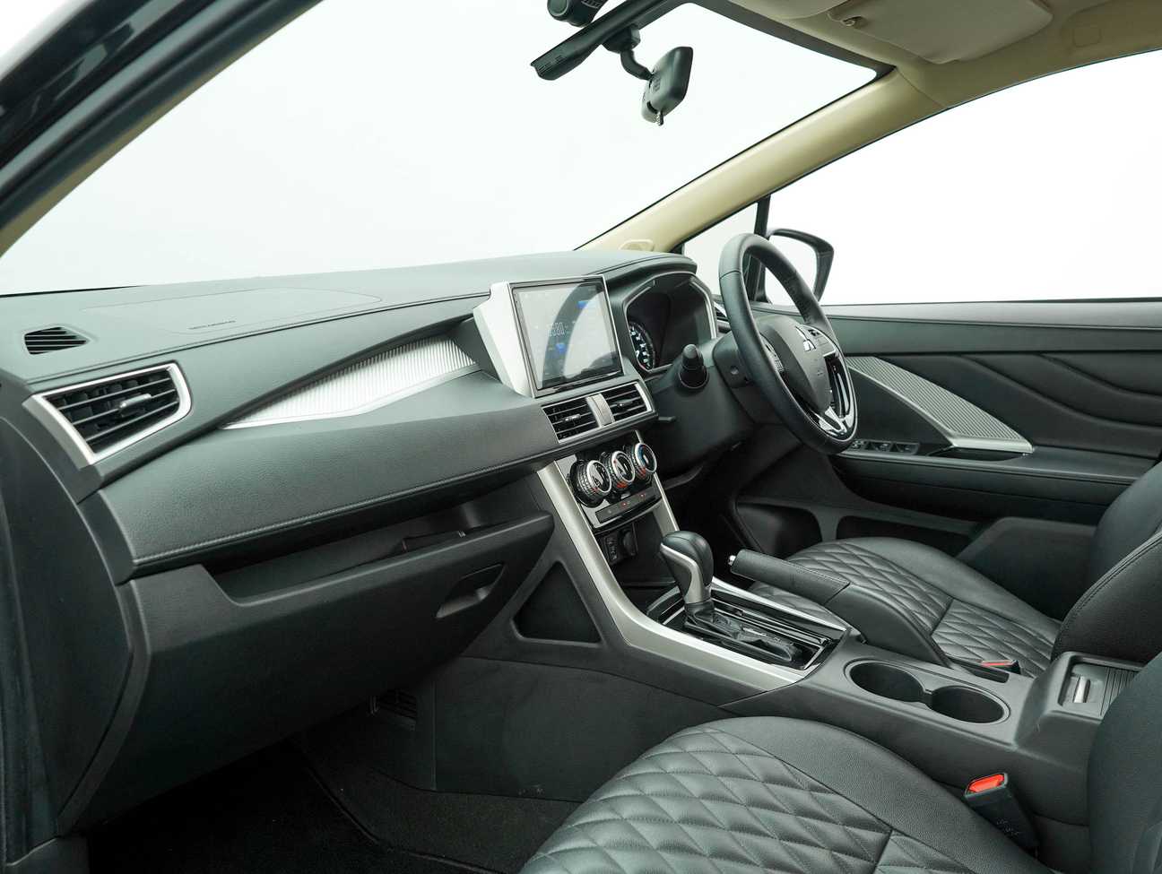 used 2022 Mitsubishi Xpander  1.5