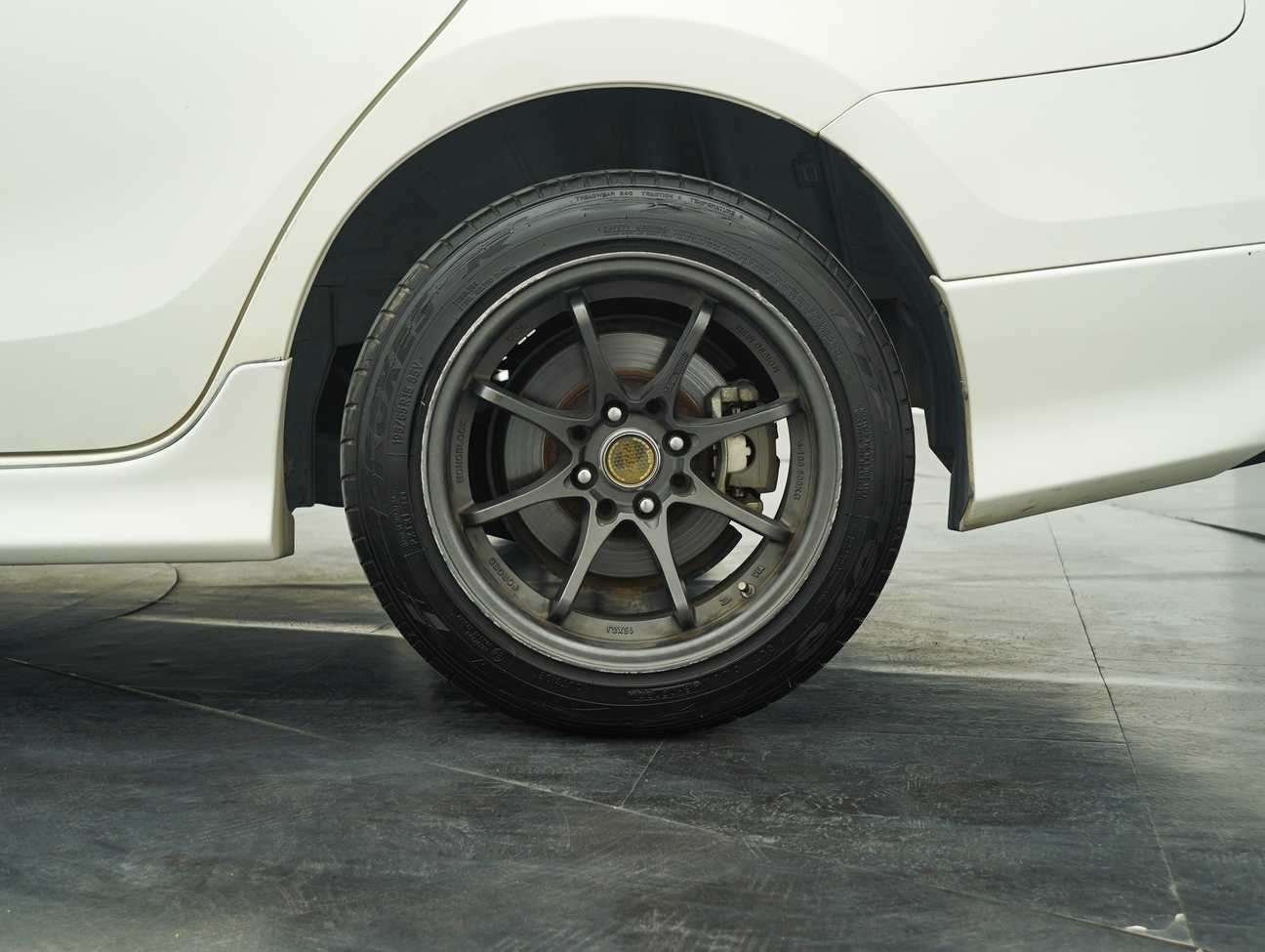 terpakai 2015 Toyota Vios TRD Sportivo 1.5