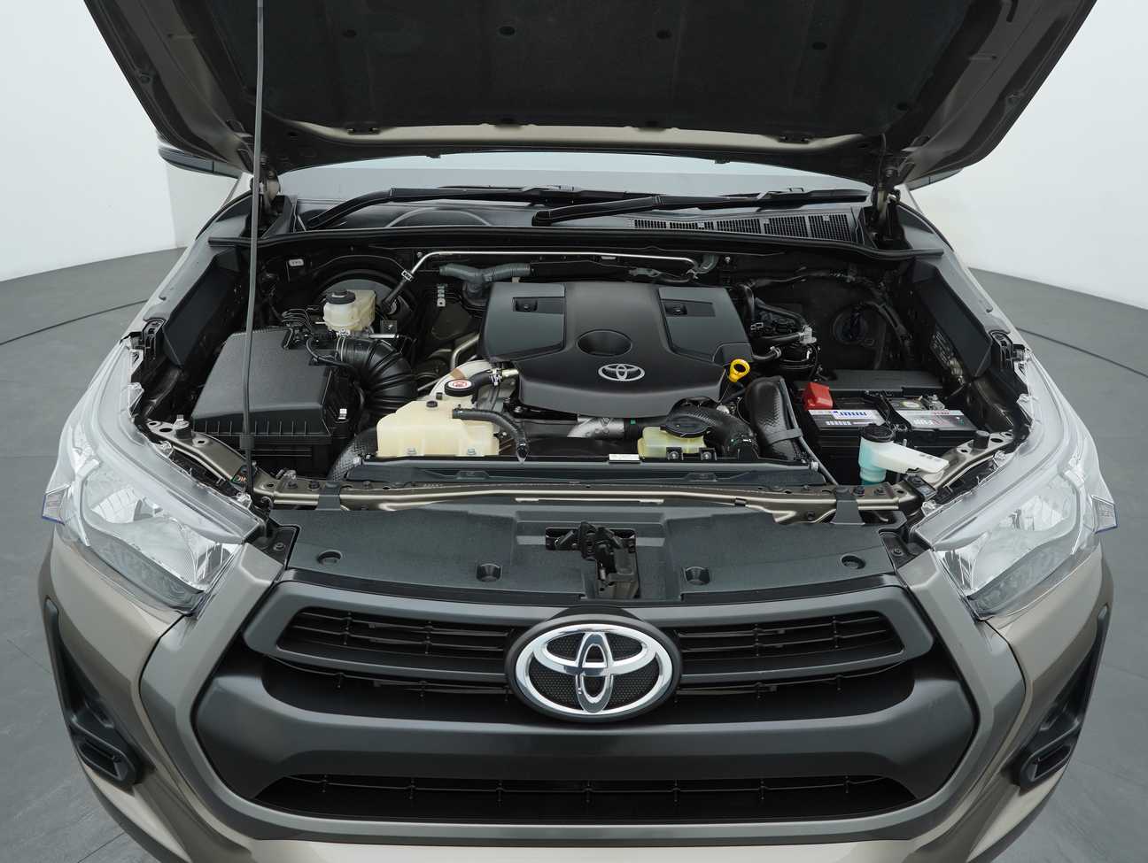used 2022 Toyota Hilux E Dual Cab 2.4