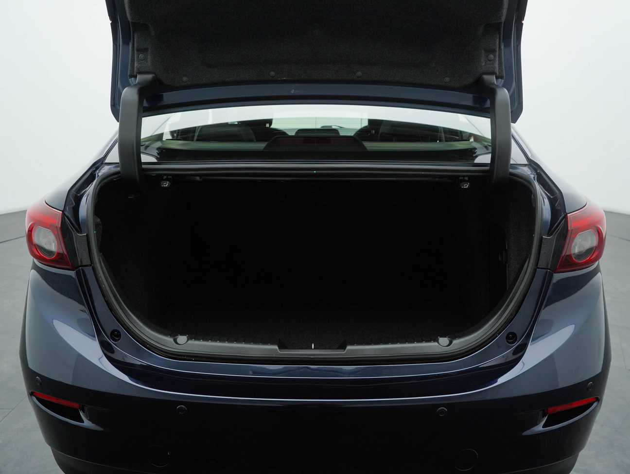 used 2018 Mazda 3 SKYACTIV-G High 2.0