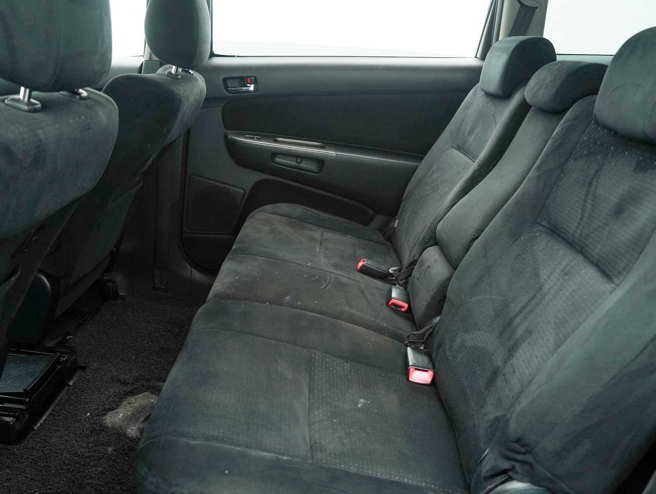 terpakai 2006 Toyota Wish Type S 1.8