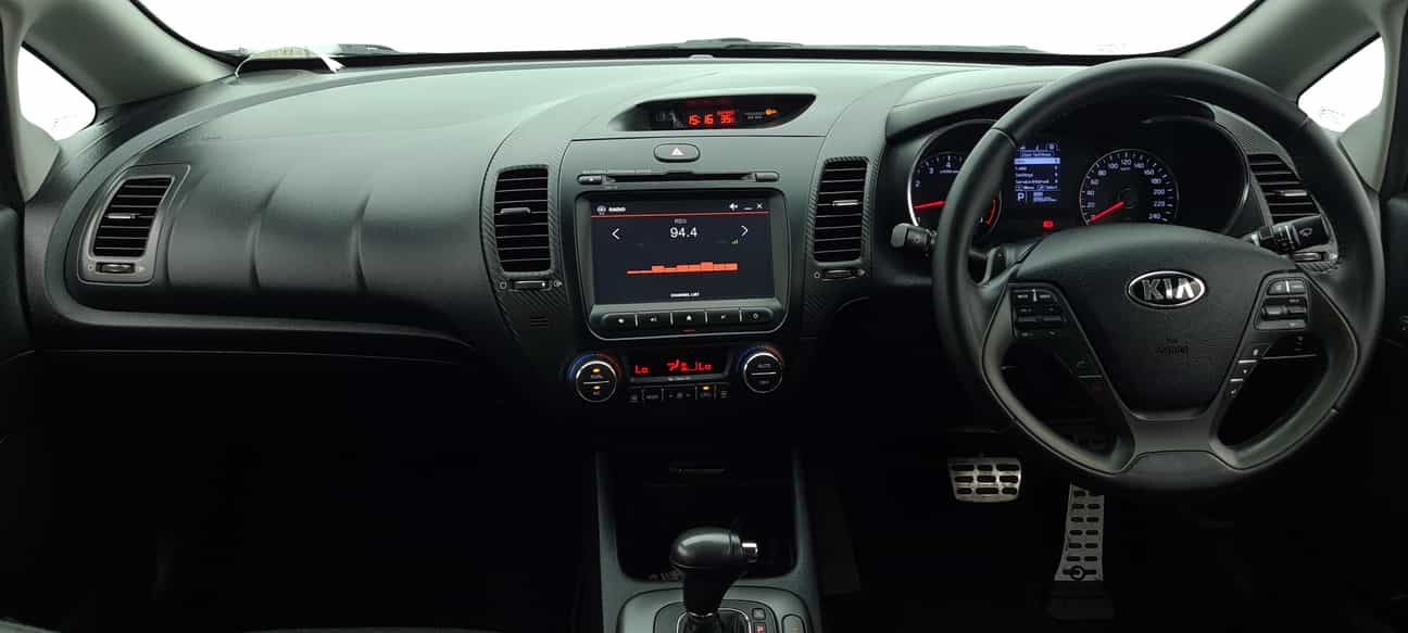 terpakai 2016 Kia CERATO YD 1.6