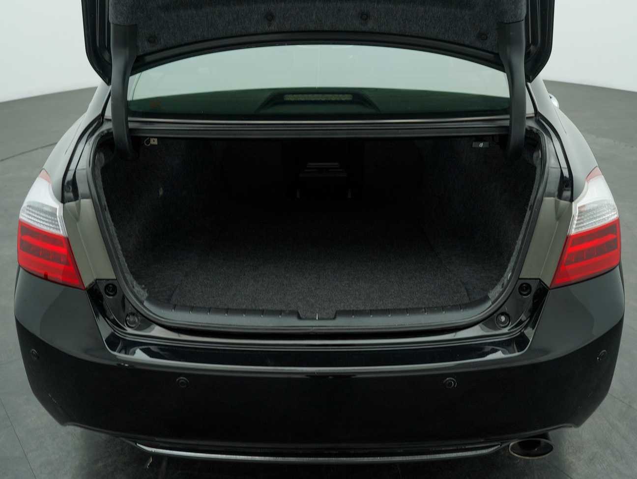 used 2013 Honda Accord VTi-L 2.4