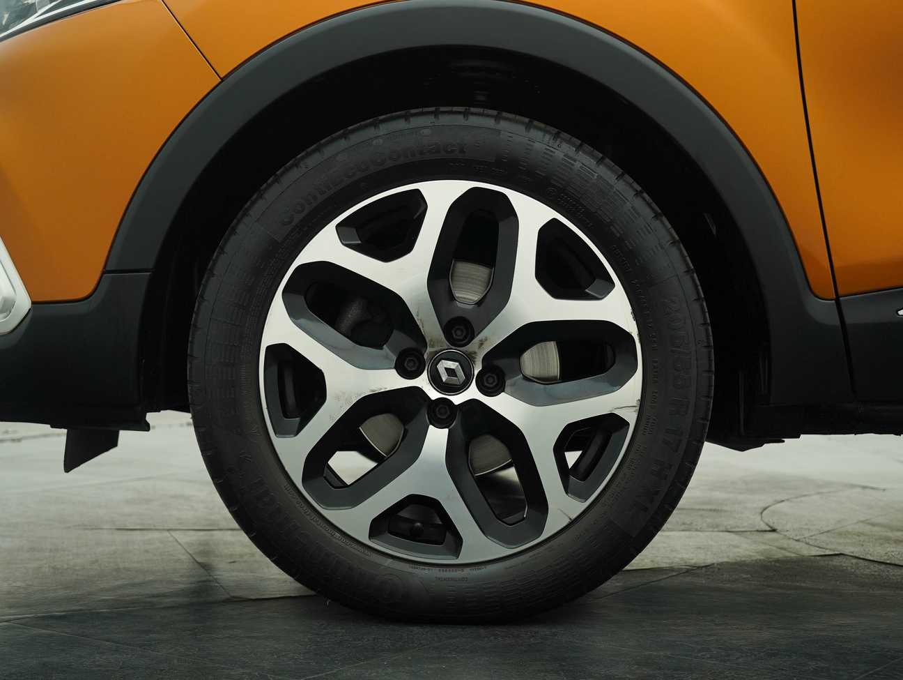 terpakai 2018 Renault Captur  1.2