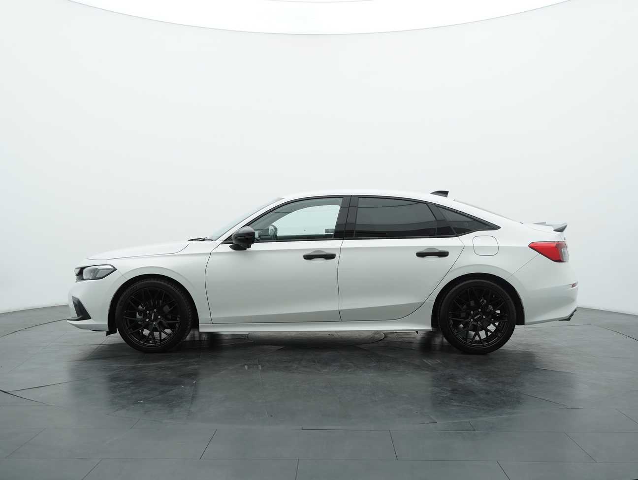 terpakai 2023 Honda Civic RS VTEC 1.5