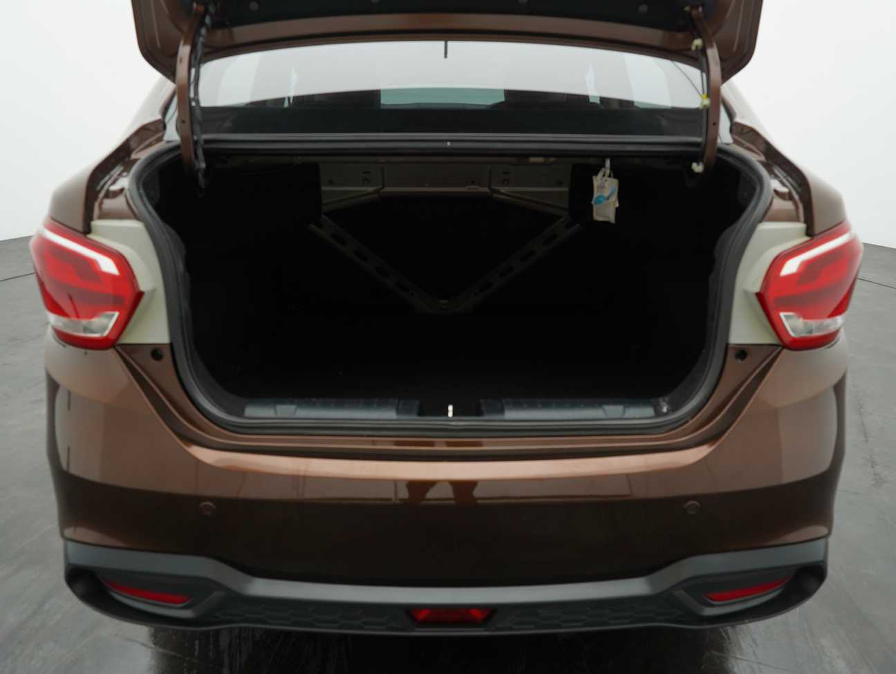 used 2016 Proton Persona Standard 1.6