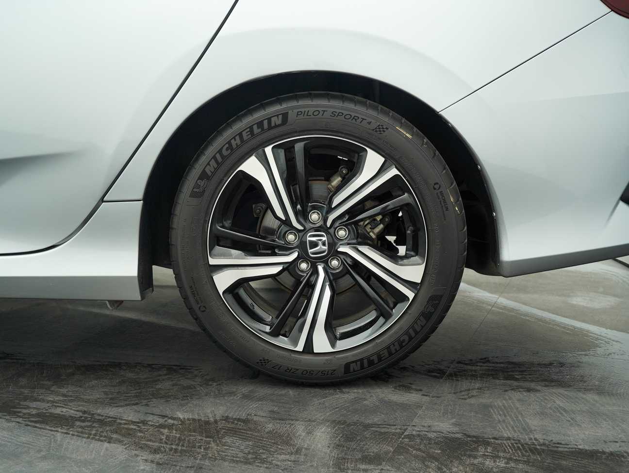 used 2016 Honda Civic TC-P 1.5