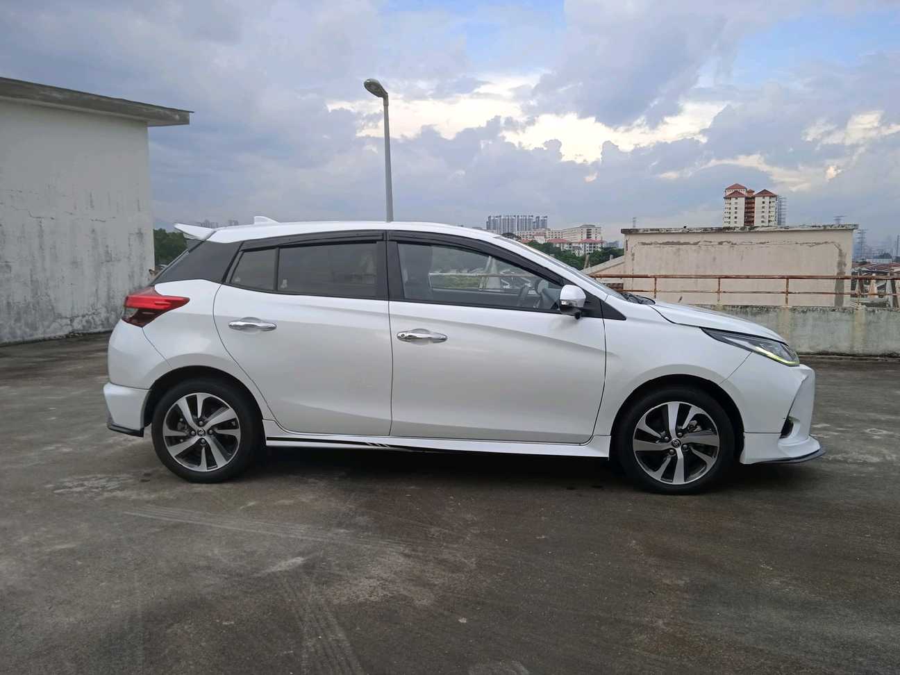 terpakai 2023 Toyota Yaris G 1.5