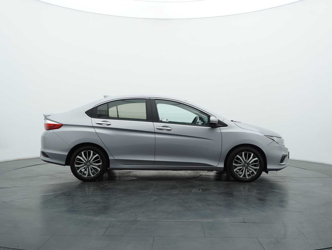 used 2019 Honda City V 1.5