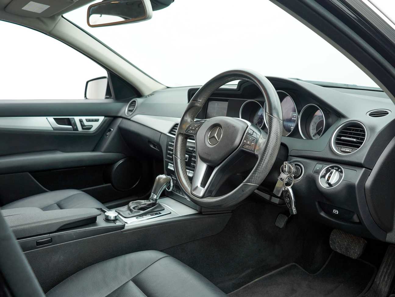 used 2014 Mercedes-Benz C200 Avantgarde CGI 1.8