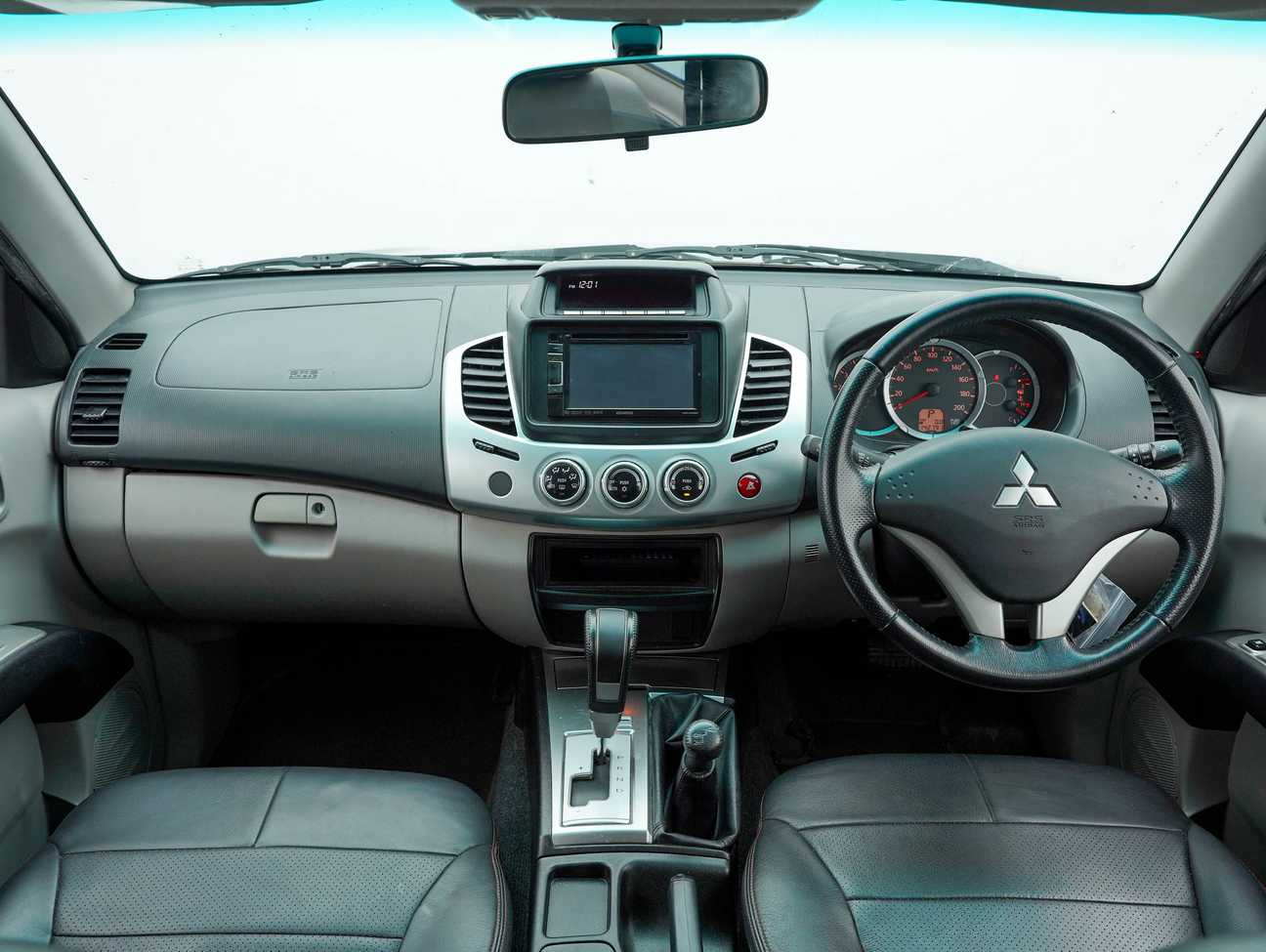 used 2014 Mitsubishi Triton VGT GS Dual Cab 4X4 2.5