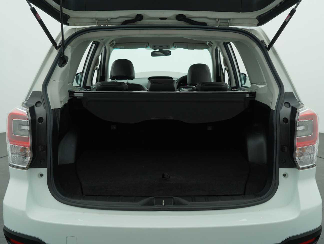 used 2018 Subaru Forester i-P 2.0