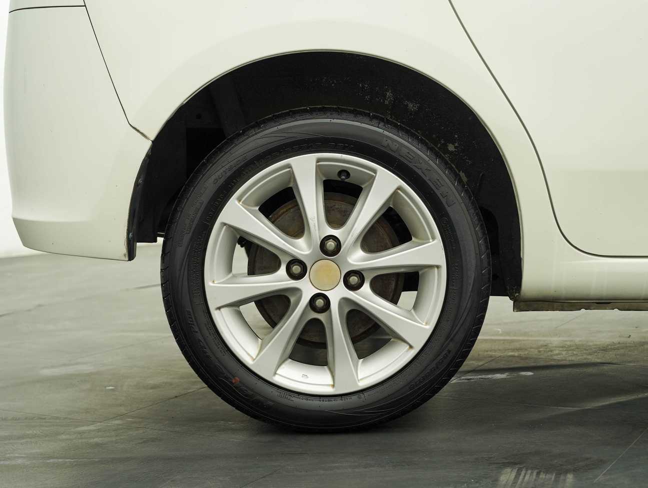 terpakai 2013 Perodua Alza EZi 1.5