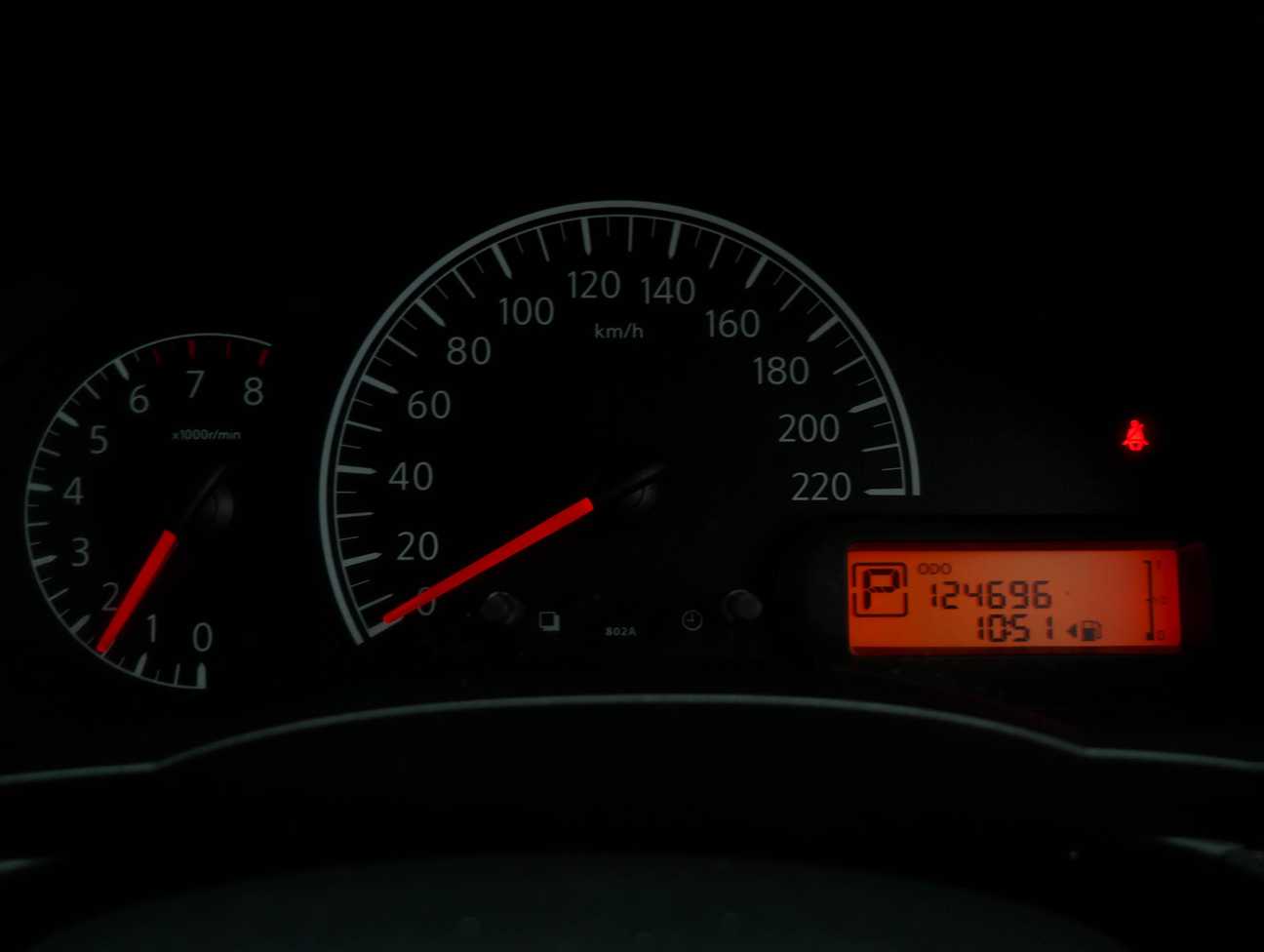 terpakai 2014 Nissan Almera E 1.5