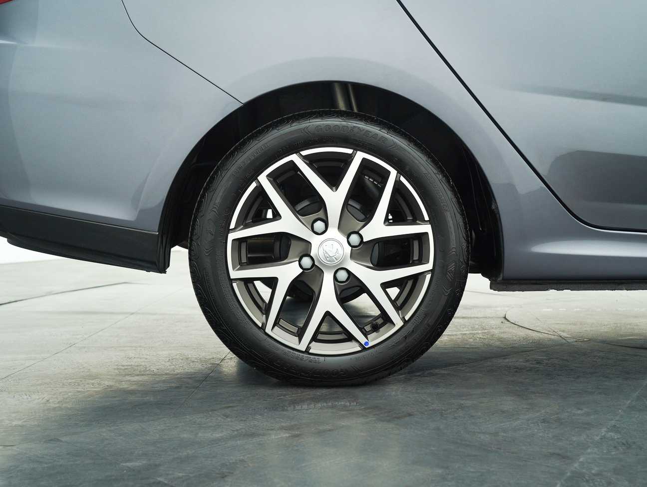 terpakai 2024 Proton Persona Premium 1.6