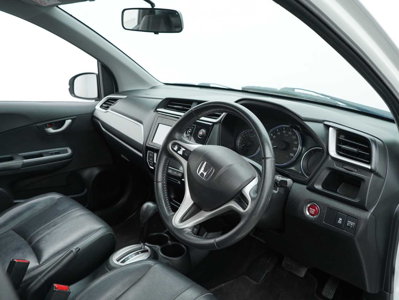 used 2018 Honda BR-V V 1.5